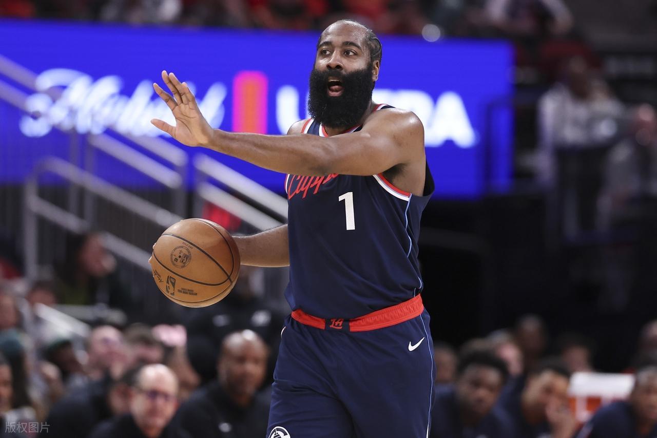 开云体育官网-NBA交易截止日汇总：5笔重磅交易全回顾，哈登4年4次被交易