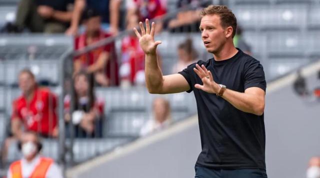 kaiyun-莱万们回归却不进球连败，纳格尔斯曼开始急了吗？